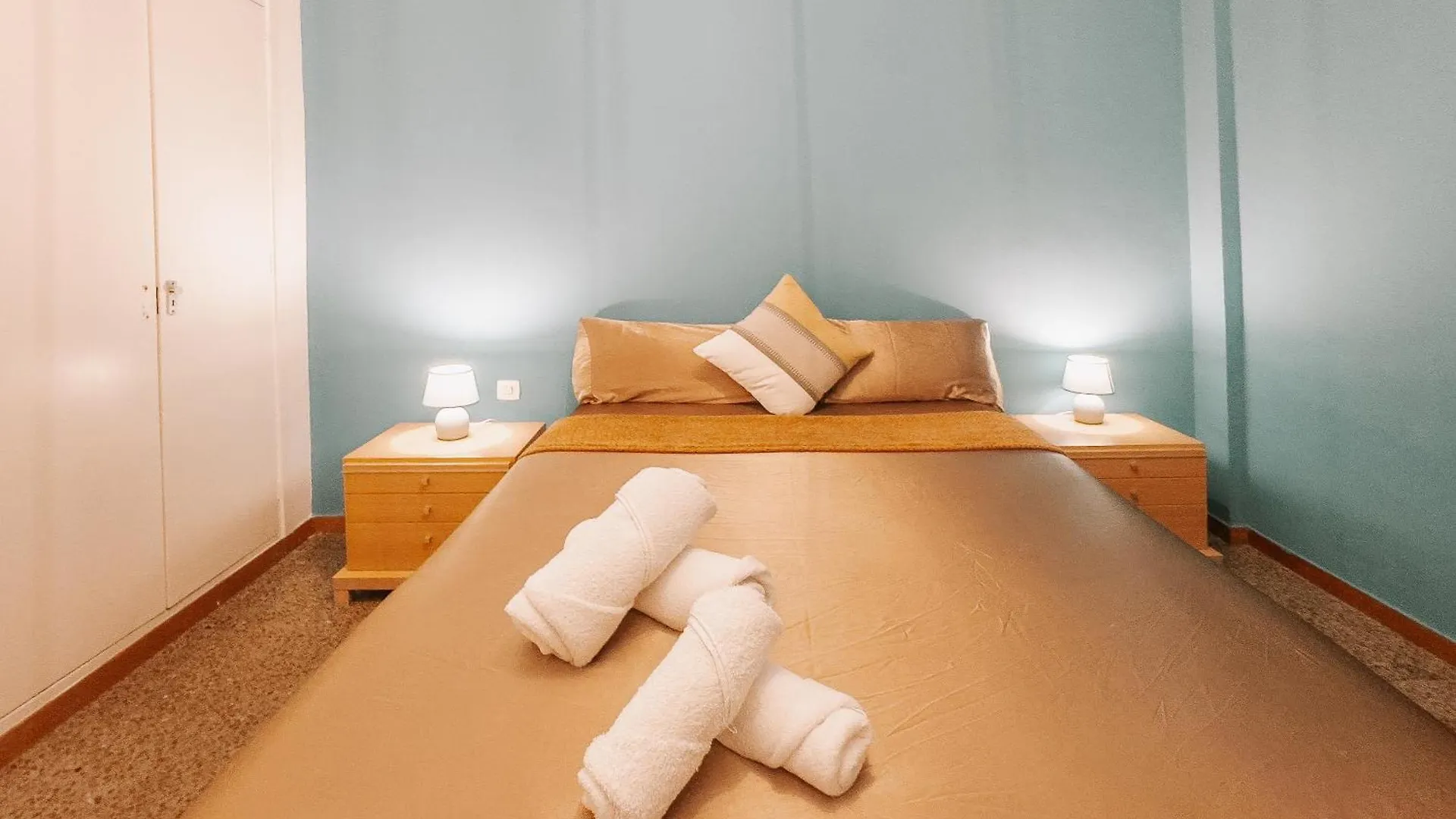 Lovely Rooms In Shared Apartment Gracia Neighborhood Barcelona Spain