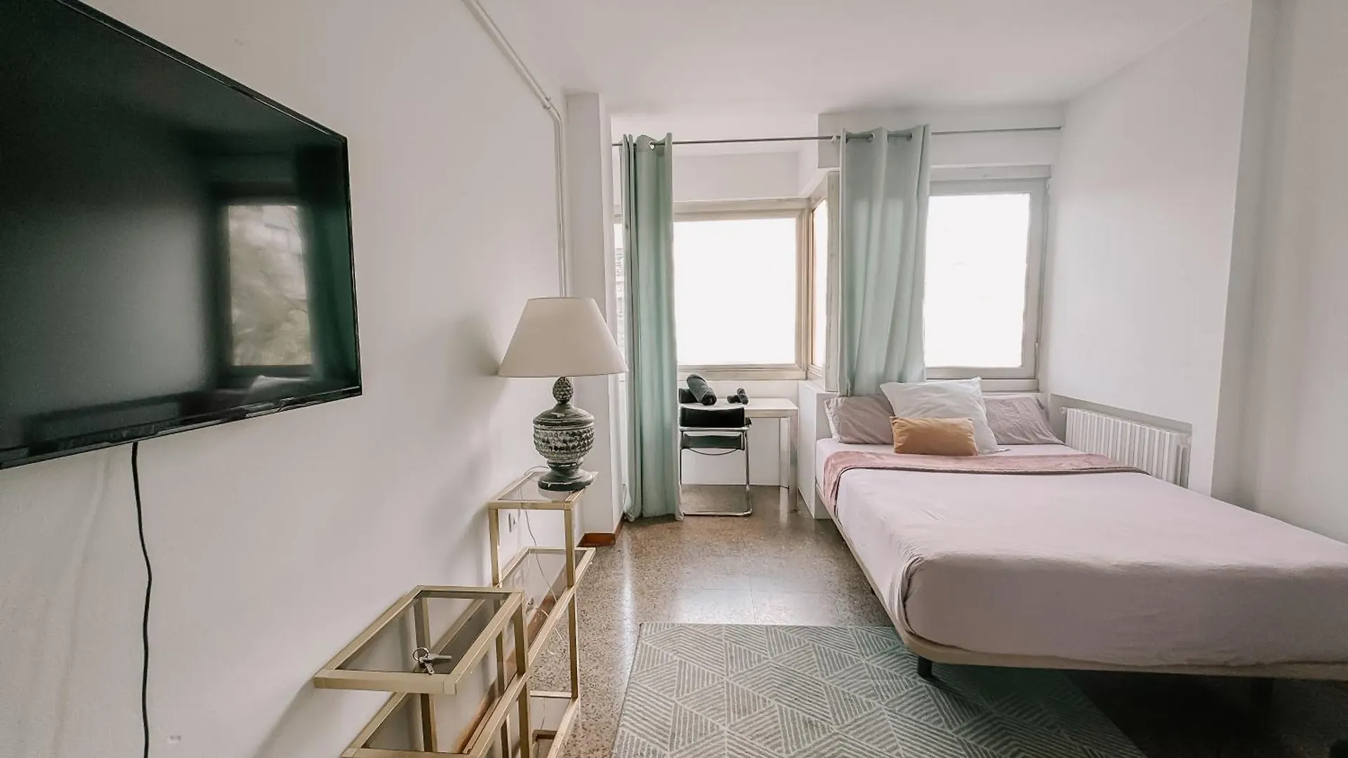 Lovely Rooms In Shared Apartment Gracia Neighborhood Barcelone